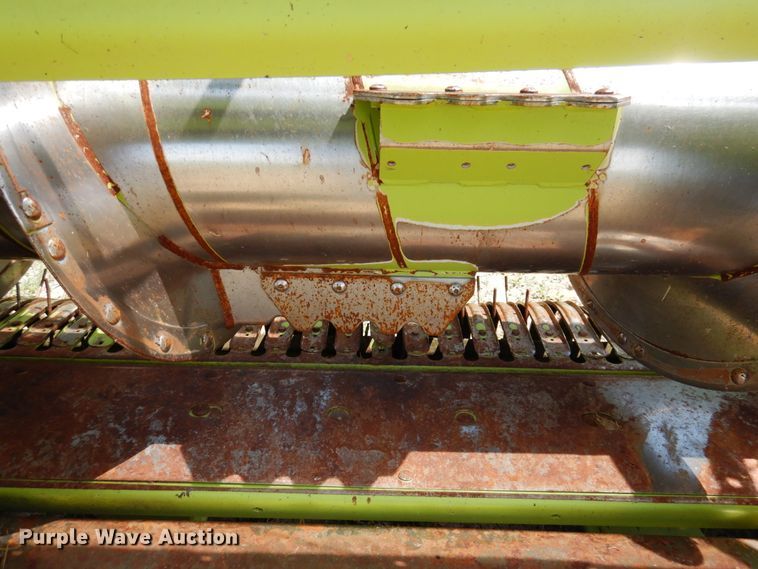 image for item GN9803 2015 Claas 380 pickup head