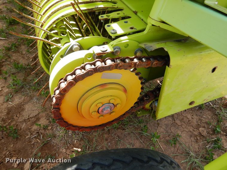 image for item GN9803 2015 Claas 380 pickup head