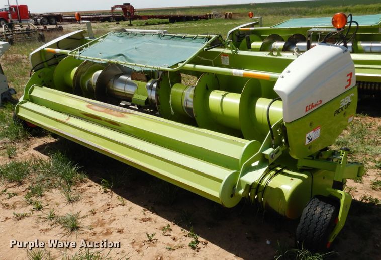 image for item GN9804 2013 Claas 380 pickup head