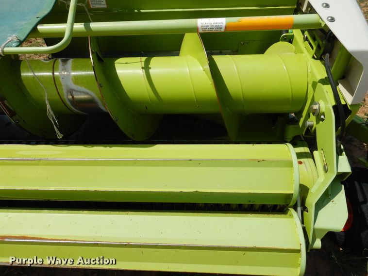 image for item GN9804 2013 Claas 380 pickup head