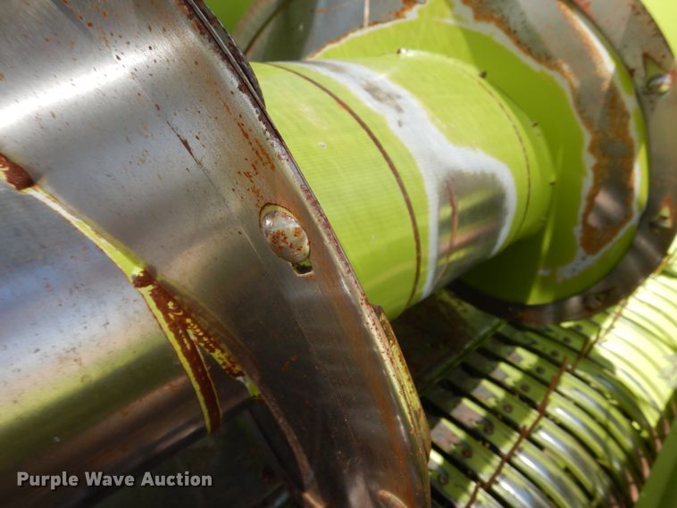 image for item GN9804 2013 Claas 380 pickup head