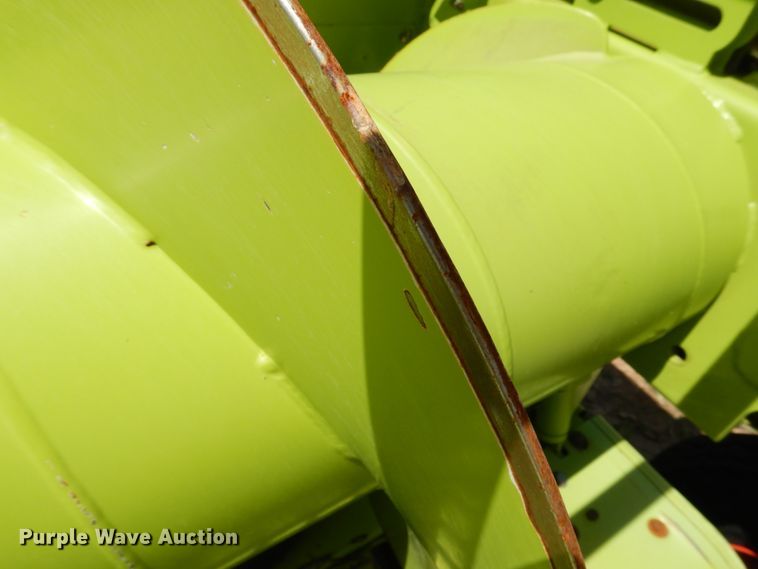 image for item GN9804 2013 Claas 380 pickup head