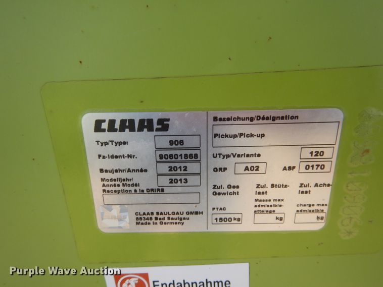 image for item GN9804 2013 Claas 380 pickup head