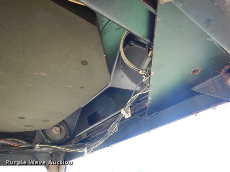 image for item GO9072 1994 John Deere 8770 4WD tractor