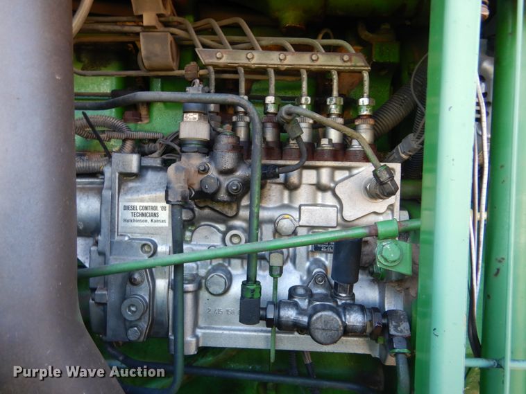 image for item GO9072 1994 John Deere 8770 4WD tractor