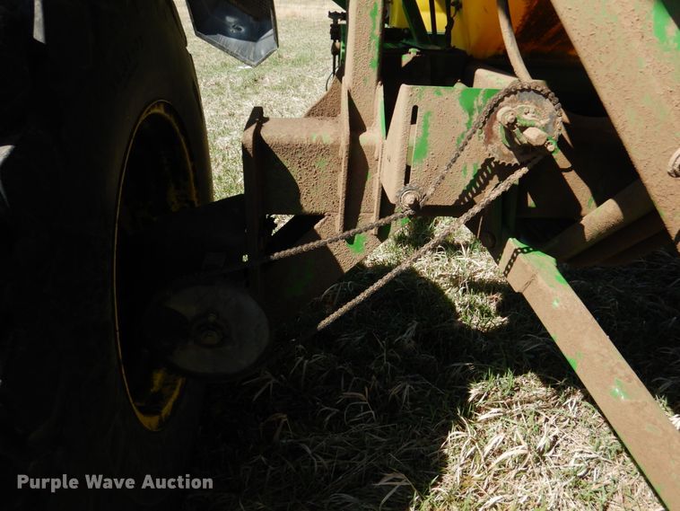 image for item GO9073 2001 John Deere 1860 no-till air seeder