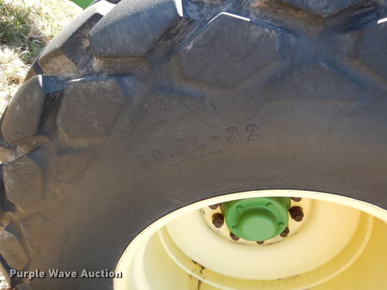 image for item GO9073 2001 John Deere 1860 no-till air seeder