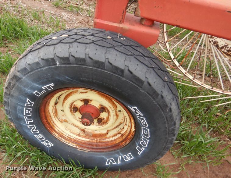 image for item GO9102 H&S hay rake