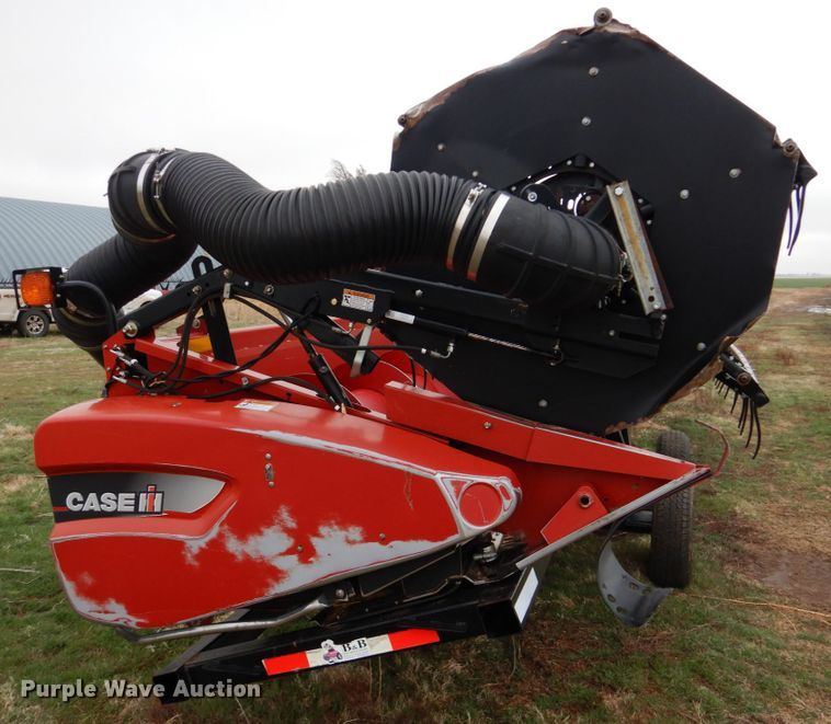 image for item GO9105 2009 Case IH 2020 flex head