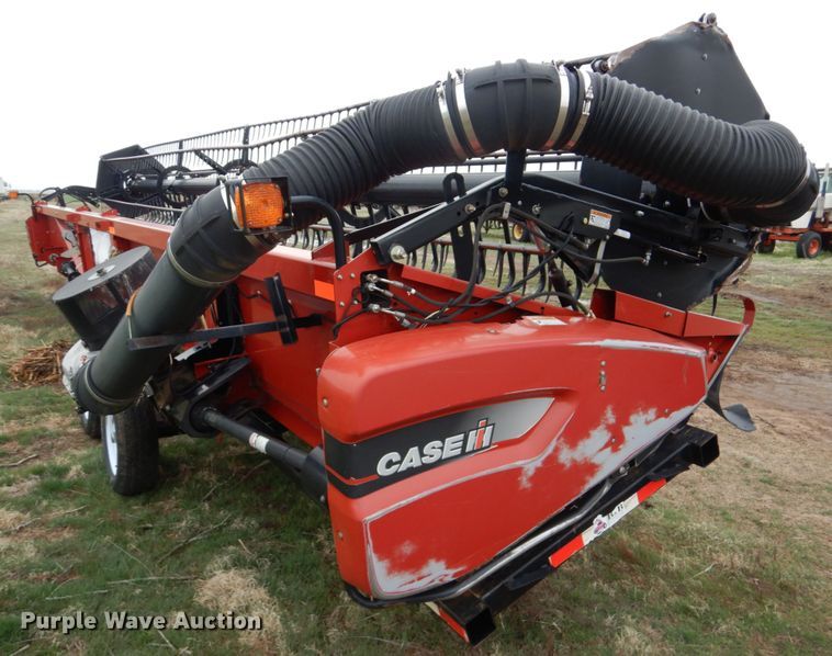 image for item GO9105 2009 Case IH 2020 flex head