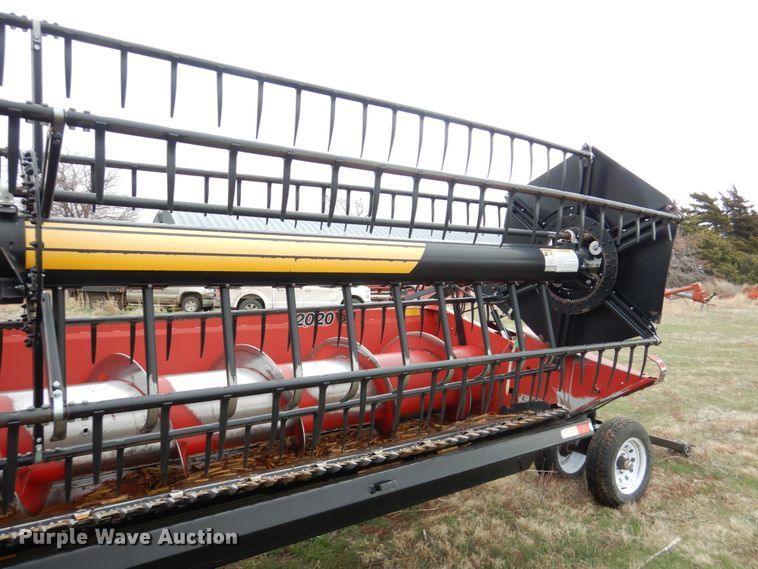 image for item GO9105 2009 Case IH 2020 flex head