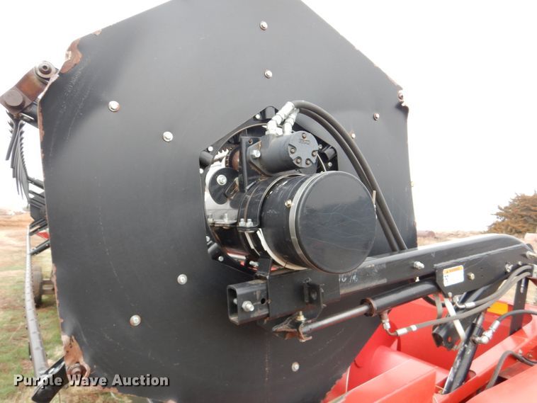 image for item GO9105 2009 Case IH 2020 flex head