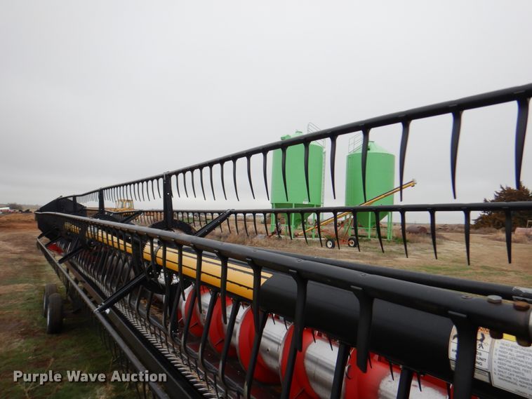 image for item GO9105 2009 Case IH 2020 flex head