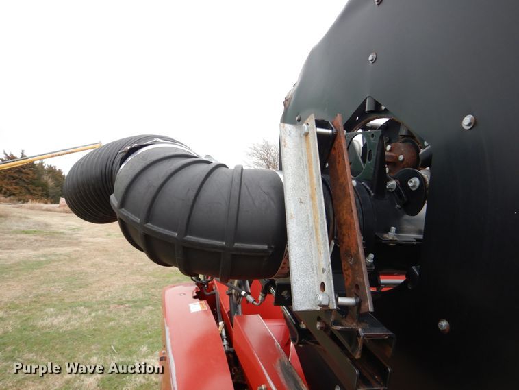 image for item GO9105 2009 Case IH 2020 flex head