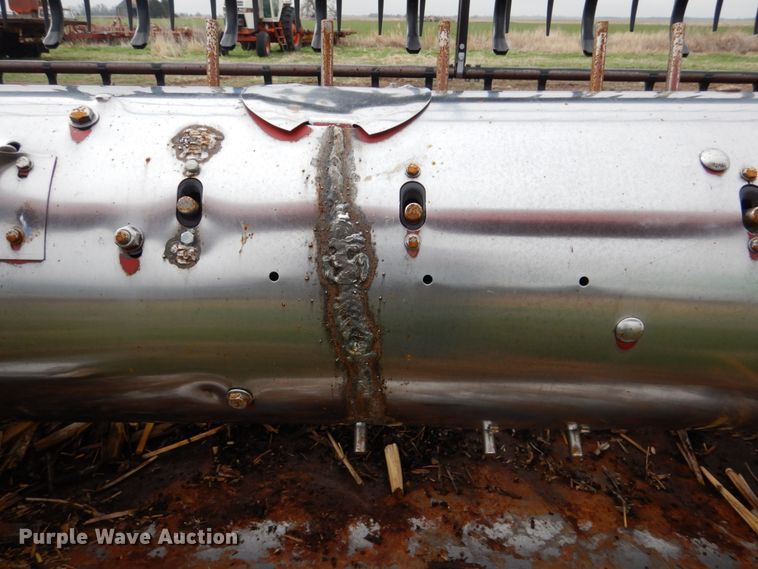 image for item GO9105 2009 Case IH 2020 flex head