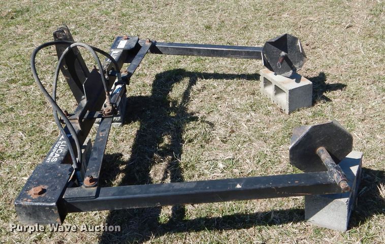 image for item GO9530 Lucas Equipment 469 bale unroller