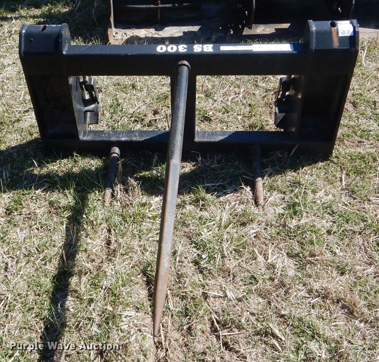 image for item GO9531 Bush Hog BS300 bale spear