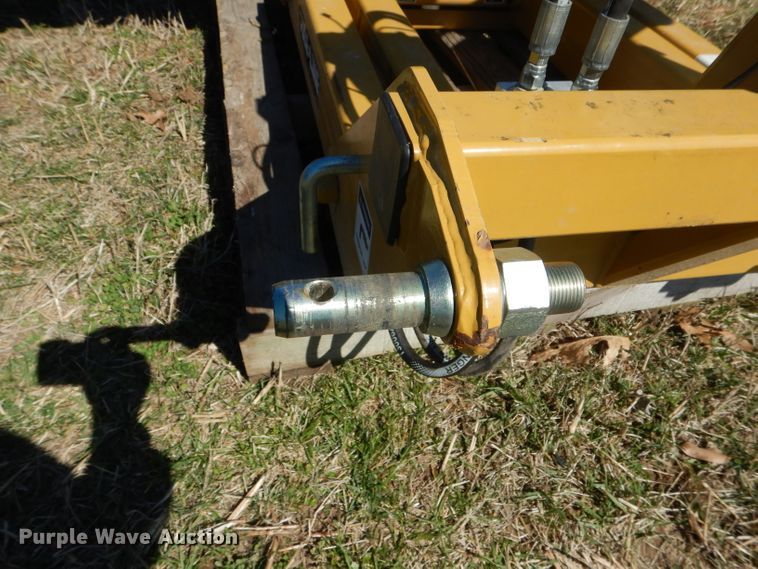 image for item GO9532 2018 Tube Line TL1000R bale wrapper