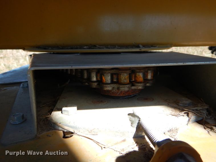 image for item GO9532 2018 Tube Line TL1000R bale wrapper