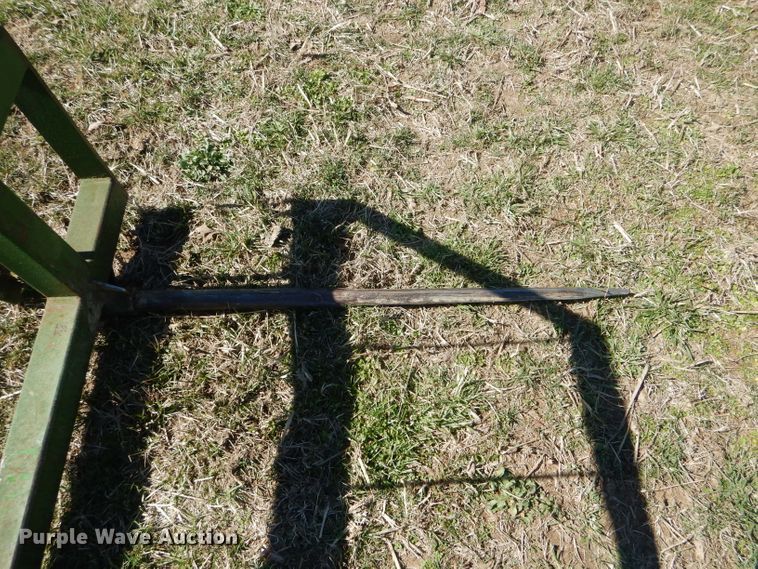 image for item GO9533 Armstrong bale forks