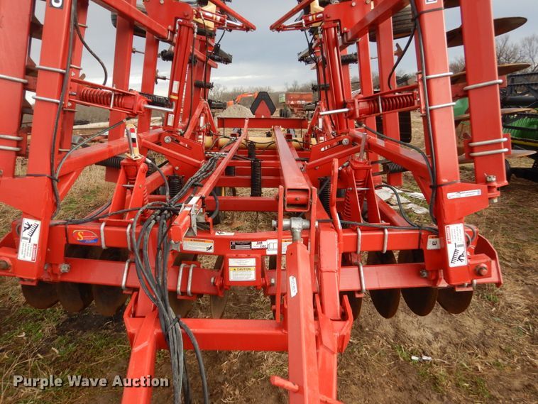 image for item GW9637 Krause TL6200-24 mulch finisher