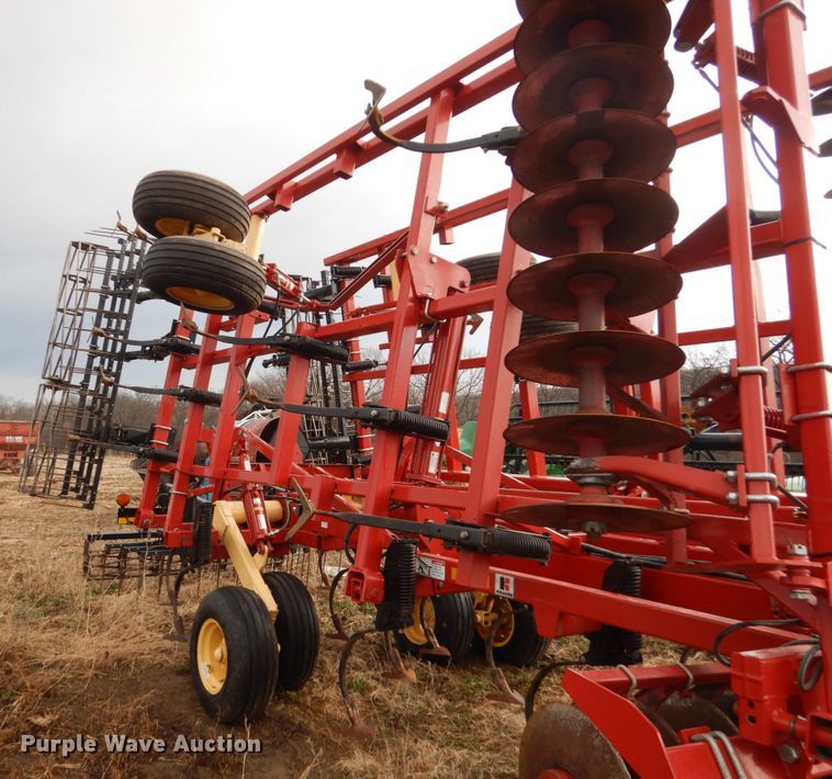 image for item GW9637 Krause TL6200-24 mulch finisher