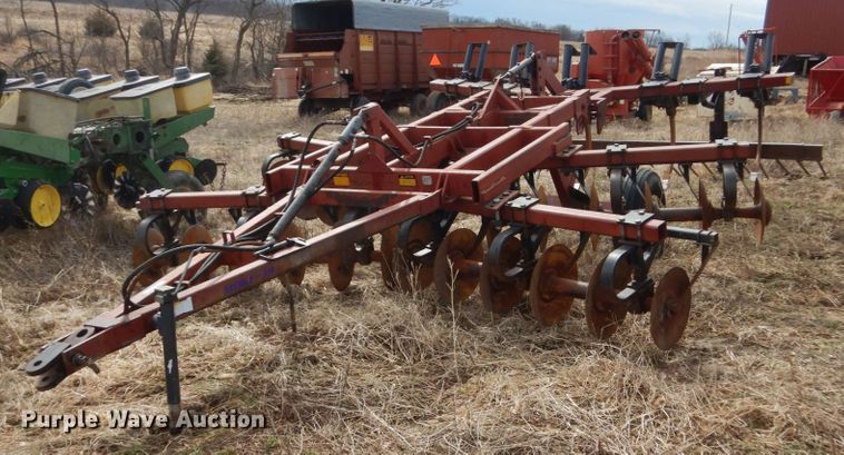 image for item GW9643 M&W 1465 tandem disk