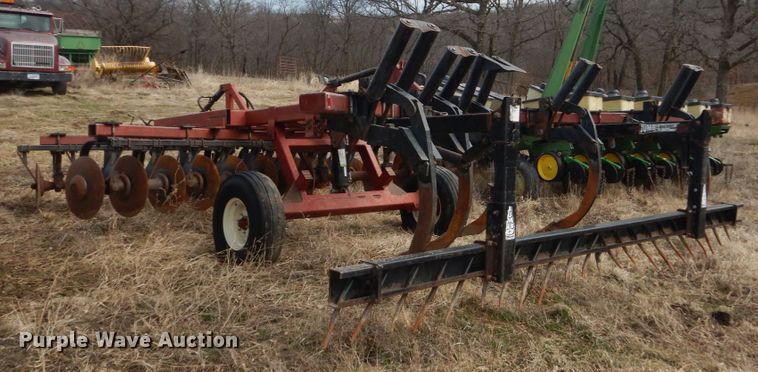 image for item GW9643 M&W 1465 tandem disk