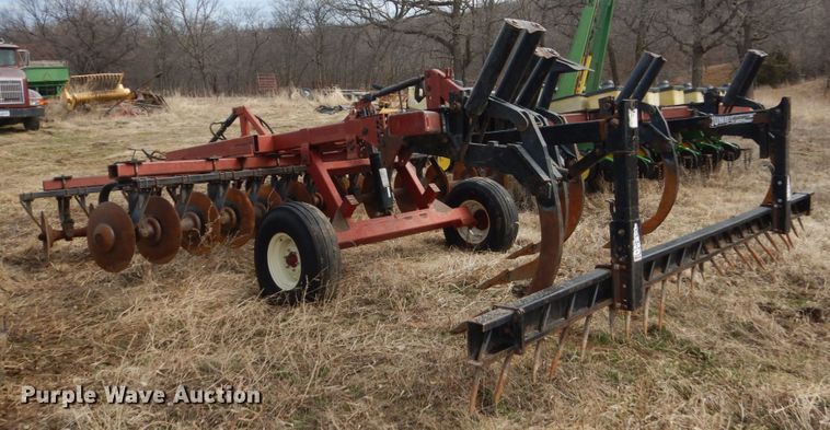 image for item GW9643 M&W 1465 tandem disk