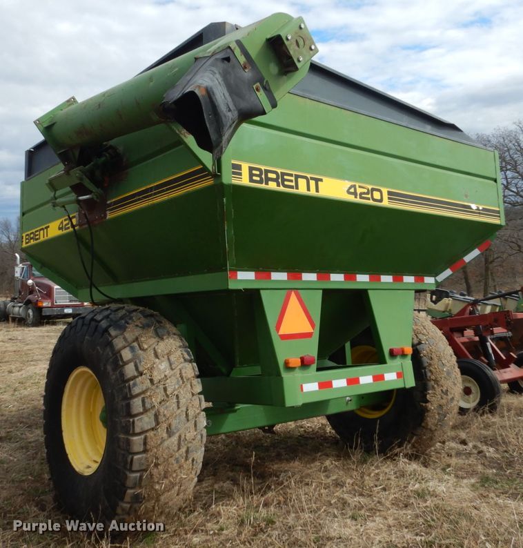 image for item GW9644 Brent 420 grain cart
