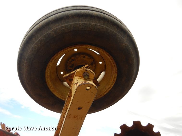 image for item GW9645 Krause 1900 tandem off-set disk