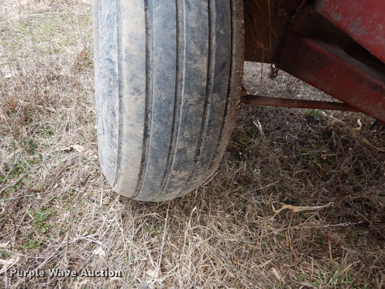 image for item GW9653 H&S 500 silage wagon