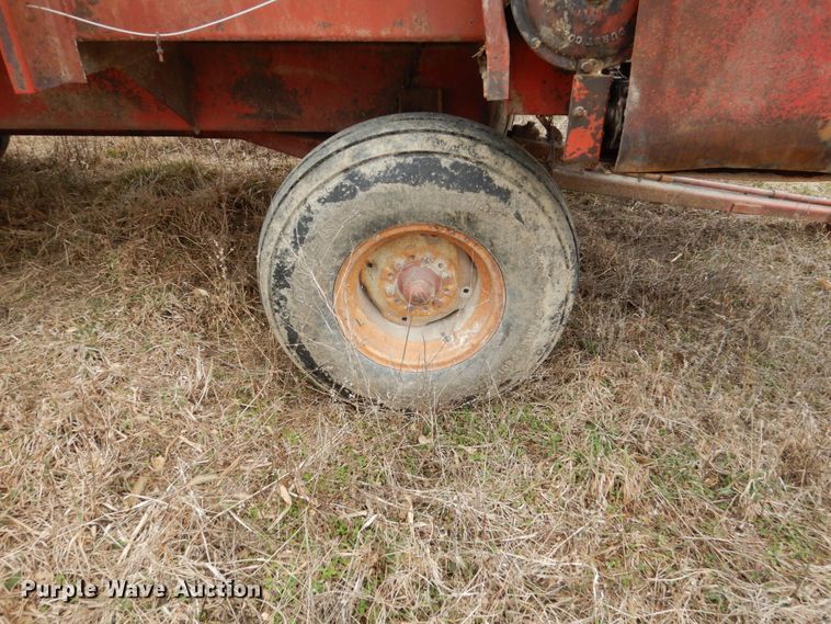 image for item GW9653 H&S 500 silage wagon