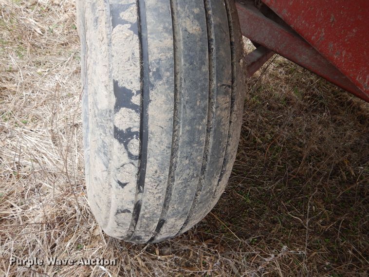 image for item GW9653 H&S 500 silage wagon