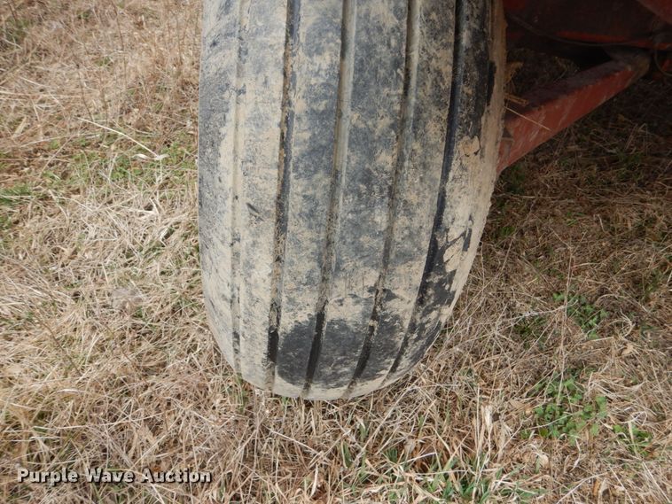 image for item GW9653 H&S 500 silage wagon