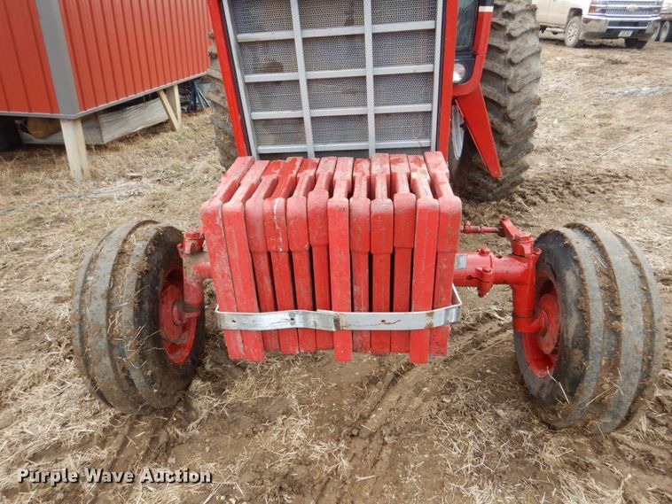 image for item GW9657 1978 International 1086 tractor