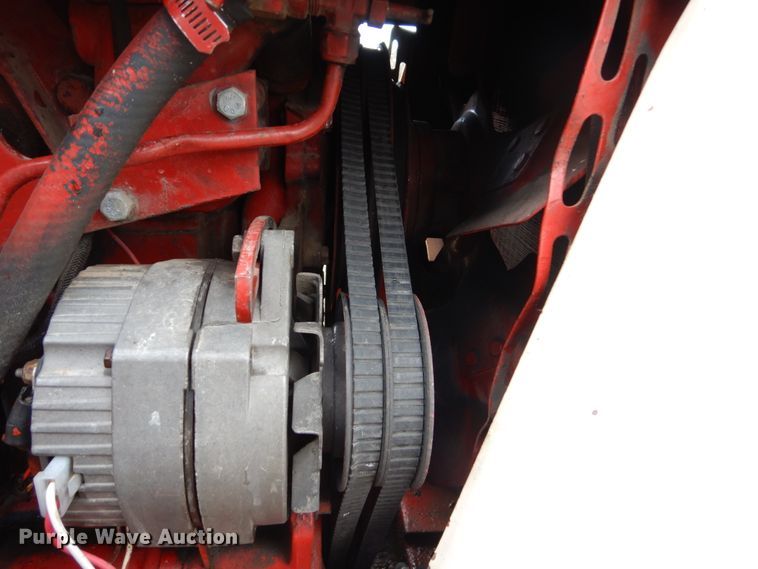 image for item GW9657 1978 International 1086 tractor