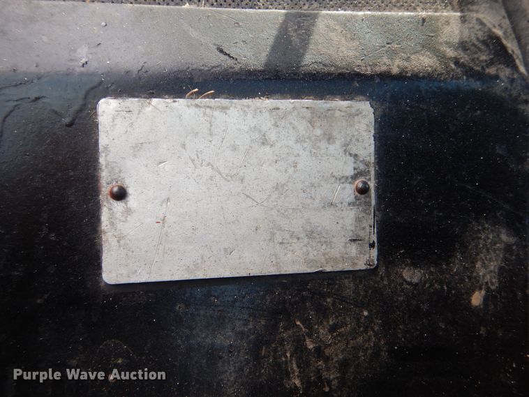 image for item GW9657 1978 International 1086 tractor