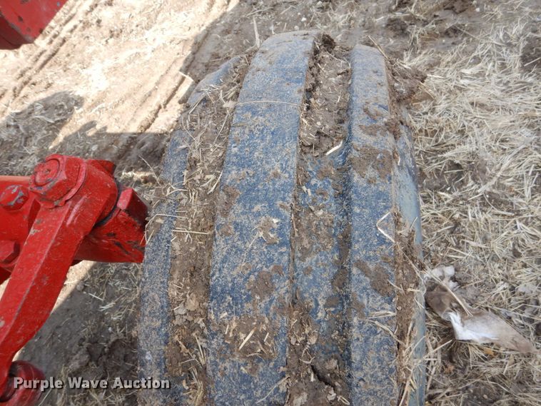 image for item GW9657 1978 International 1086 tractor