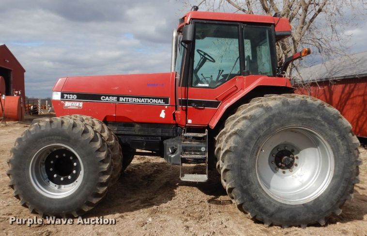 image for item GW9658 1988 Case IH 7130 MFWD tractor