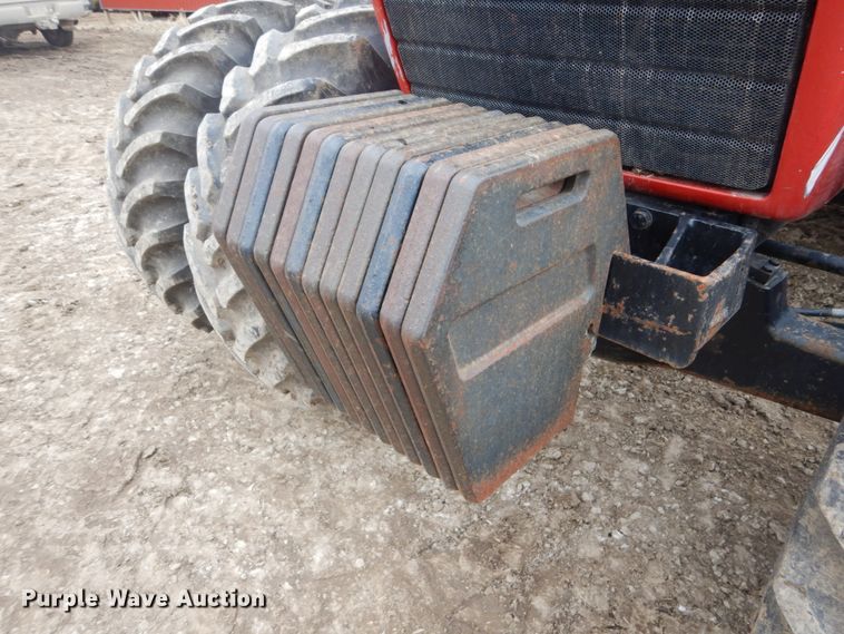 image for item GW9658 1988 Case IH 7130 MFWD tractor