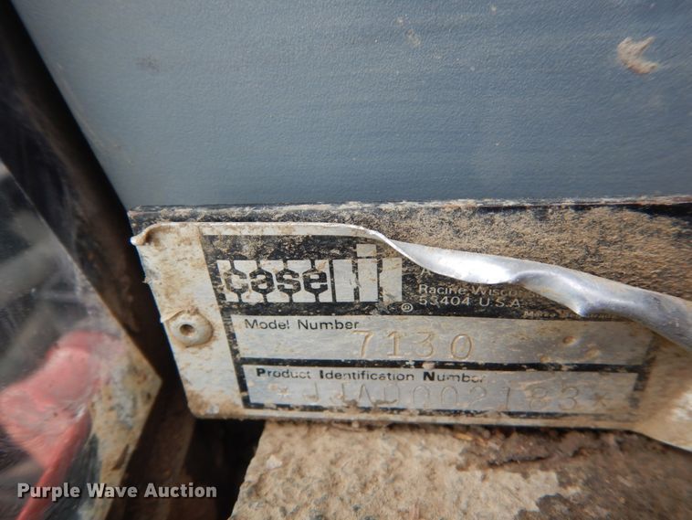 image for item GW9658 1988 Case IH 7130 MFWD tractor