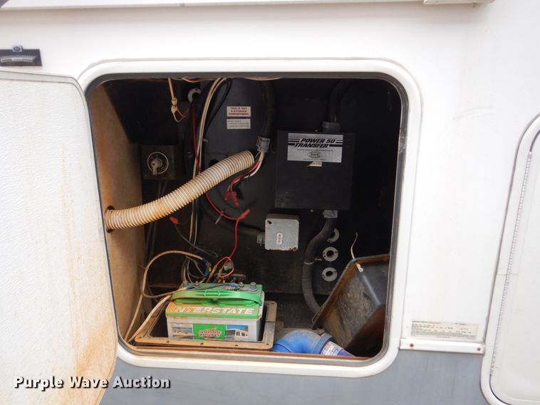 image for item GW9659 2005 Cross Roads Cross Terrain  camper