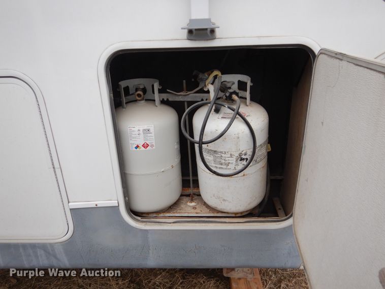 image for item GW9659 2005 Cross Roads Cross Terrain  camper