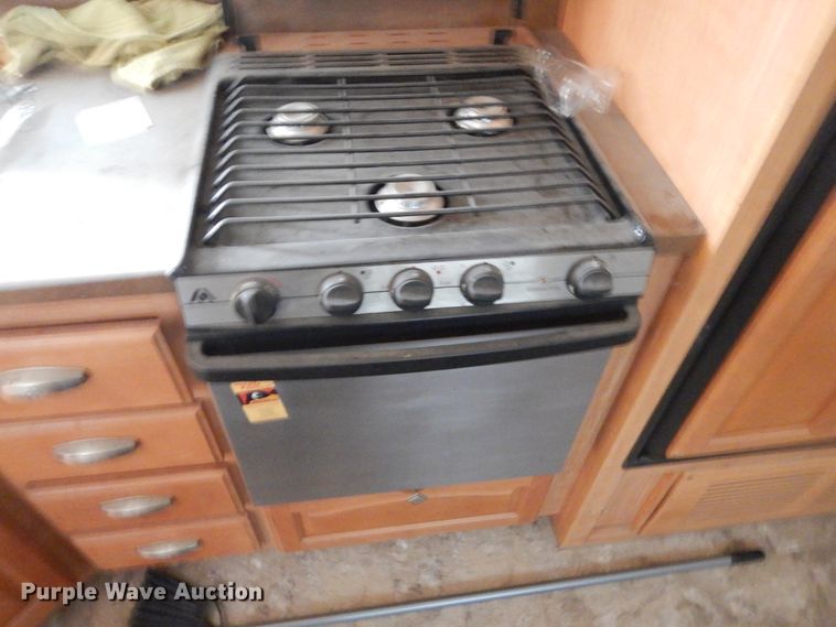 image for item GW9659 2005 Cross Roads Cross Terrain  camper