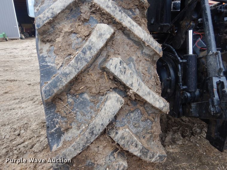 image for item GW9660 2007 Case IH Puma 165 MFWD tractor