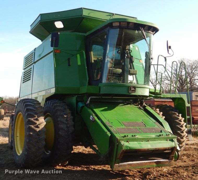 image for item GW9661 1995 John Deere 9600 RWA combine