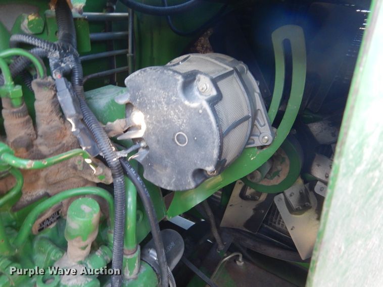 image for item GW9661 1995 John Deere 9600 RWA combine