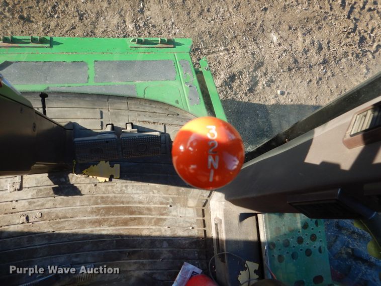 image for item GW9661 1995 John Deere 9600 RWA combine