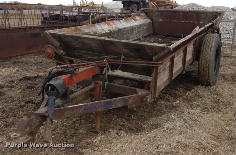 image for item GW9662 Manure spreader